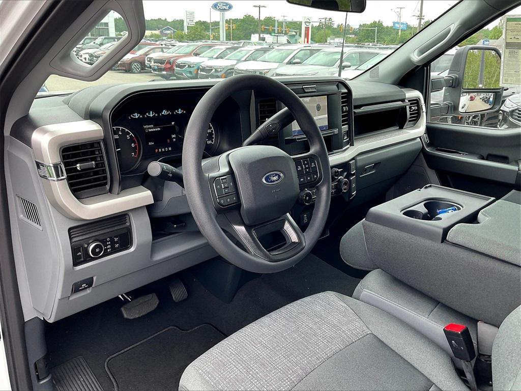 new 2025 Ford F-350 car, priced at $55,402