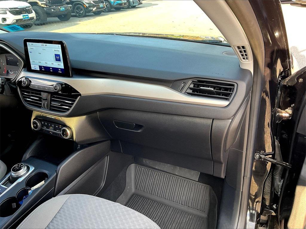 used 2022 Ford Escape car, priced at $22,548