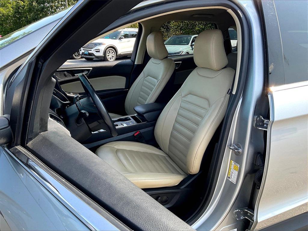 used 2023 Ford Edge car, priced at $21,667