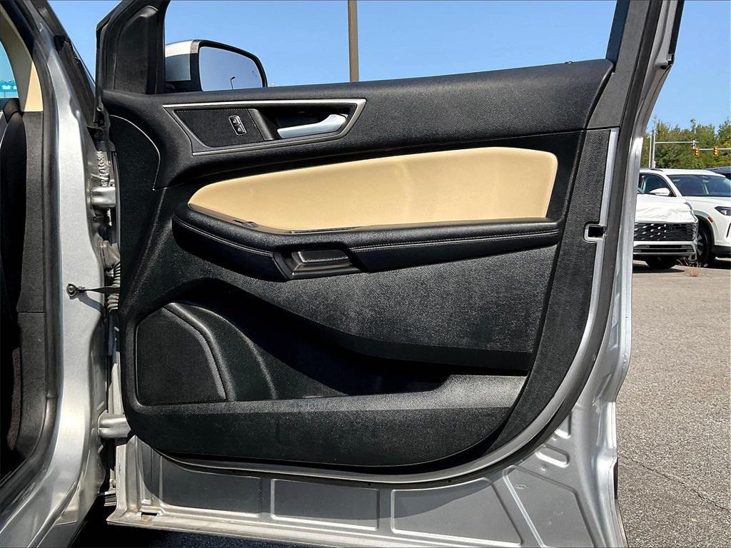 used 2023 Ford Edge car, priced at $21,667