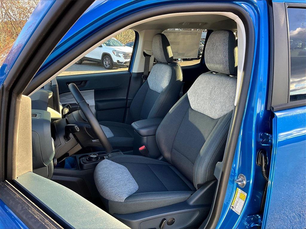 new 2025 Ford Maverick car, priced at $39,115