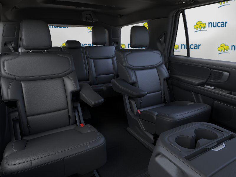 new 2025 Ford Expedition car, priced at $80,259