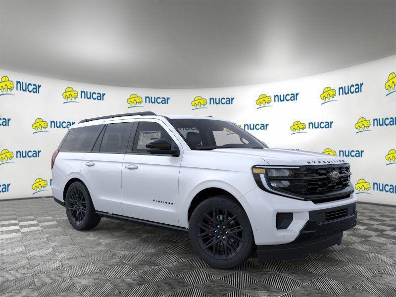 new 2025 Ford Expedition car, priced at $80,259