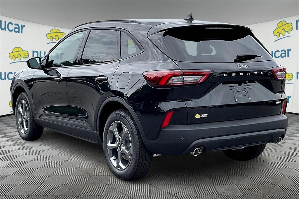 new 2025 Ford Escape car, priced at $30,402