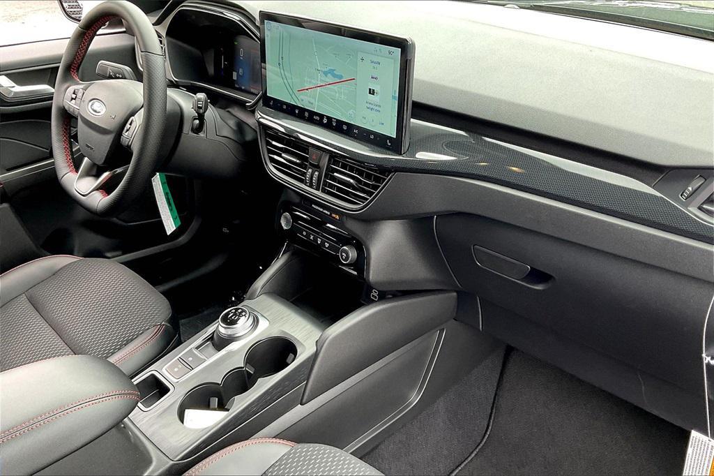 new 2025 Ford Escape car, priced at $30,402