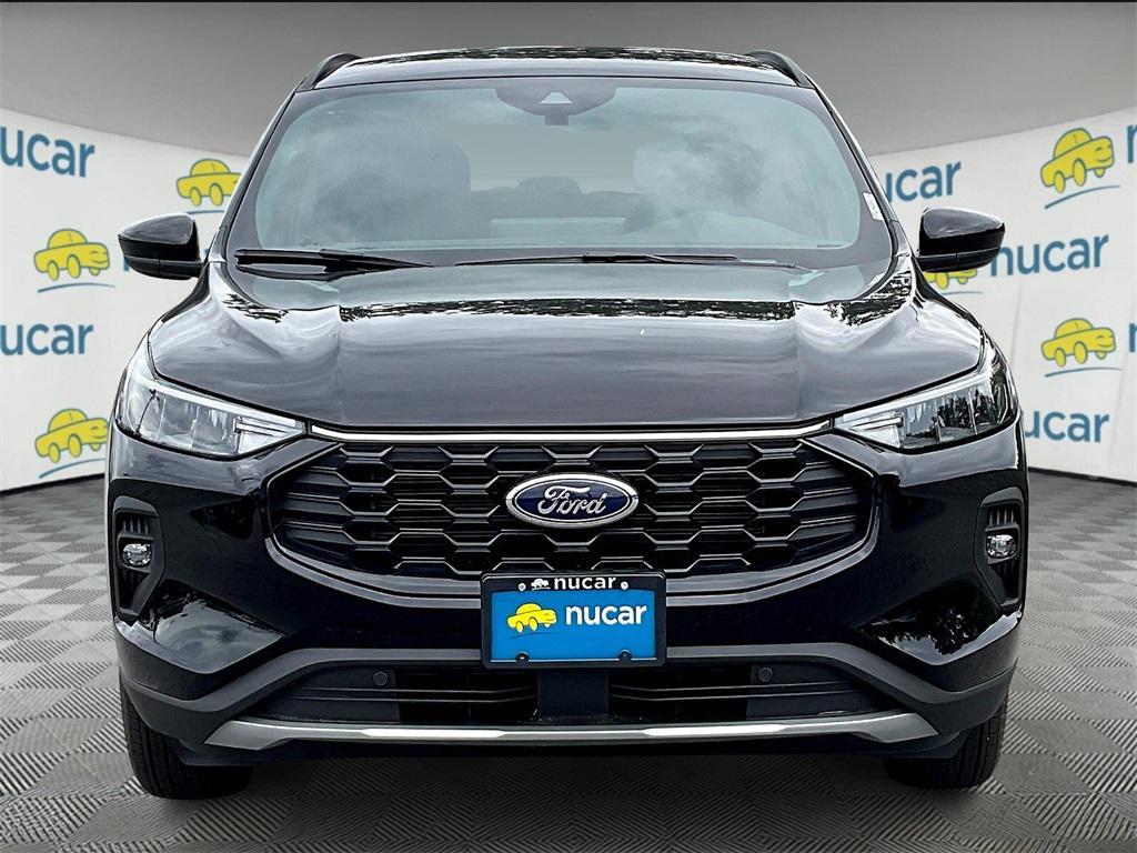 new 2025 Ford Escape car, priced at $30,402