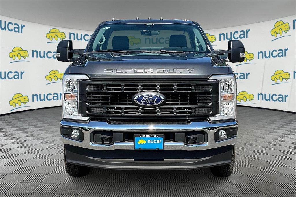 new 2025 Ford F-250 car, priced at $47,716