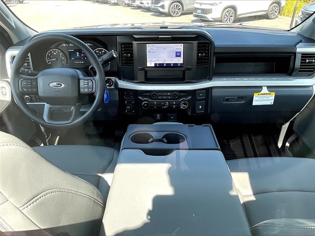 new 2025 Ford F-250 car, priced at $46,216