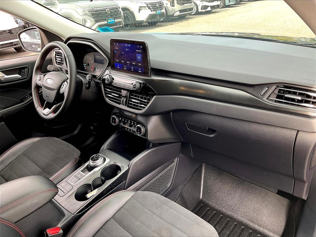 used 2022 Ford Escape car, priced at $22,963