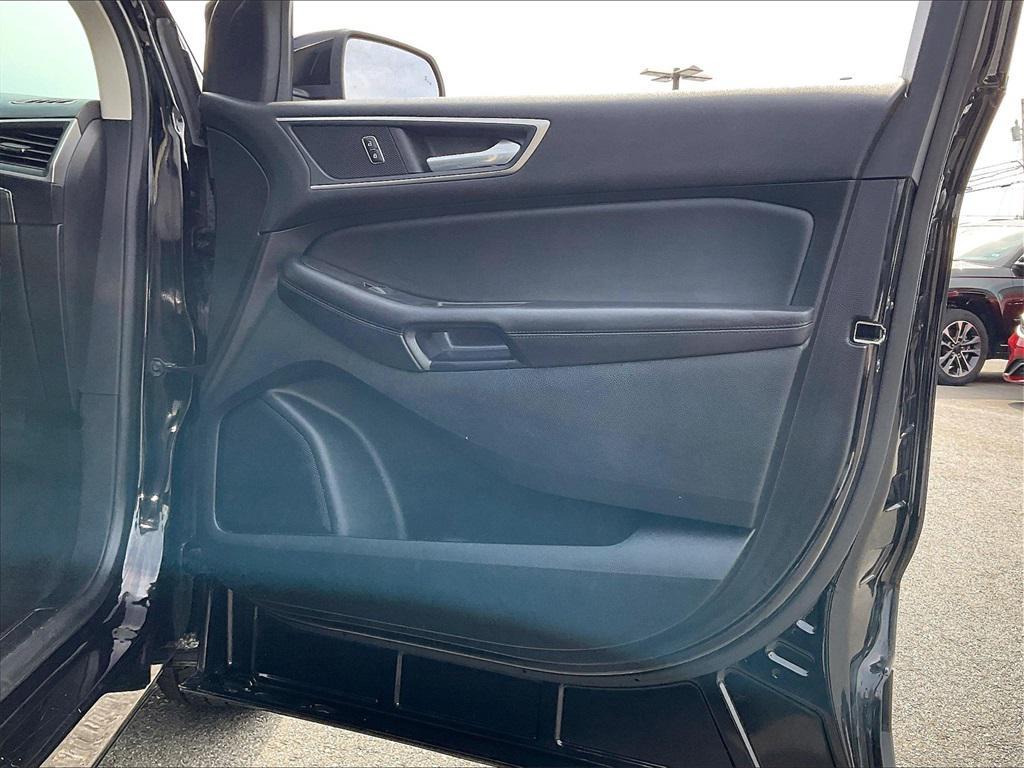 used 2022 Ford Edge car, priced at $22,423
