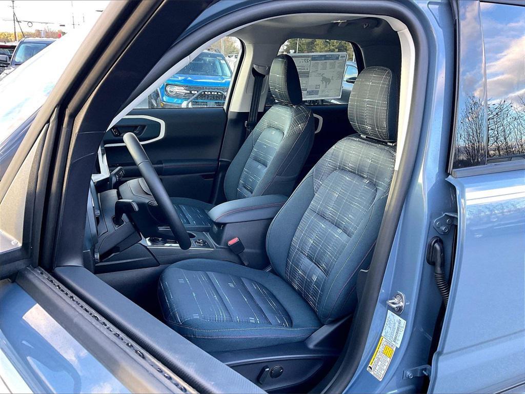 new 2025 Ford Bronco Sport car, priced at $33,083