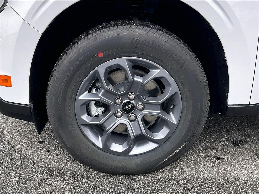 new 2025 Ford Maverick car, priced at $33,025