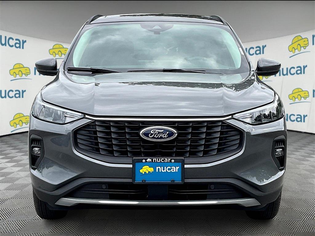 new 2025 Ford Escape PHEV car, priced at $30,884