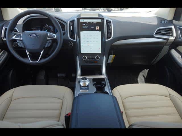 new 2024 Ford Edge car, priced at $37,500