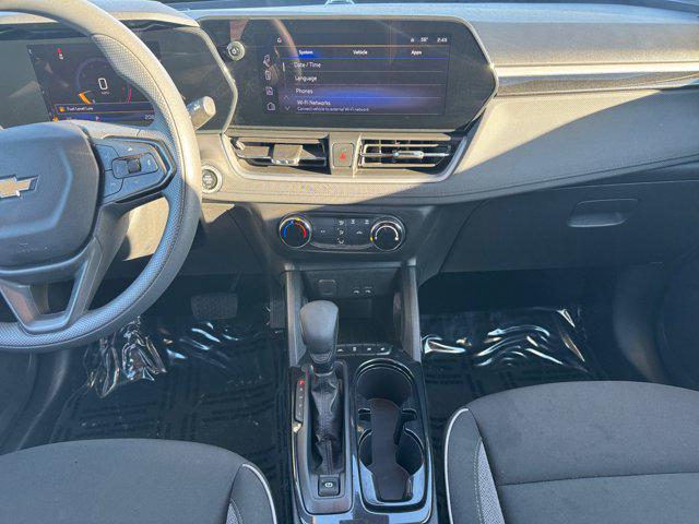 used 2025 Chevrolet TrailBlazer car, priced at $22,489