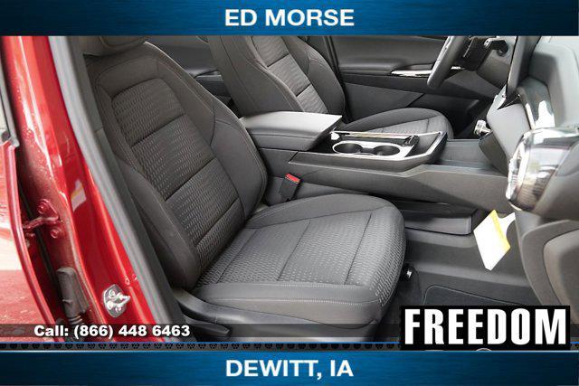 new 2025 Chevrolet Equinox car, priced at $30,490
