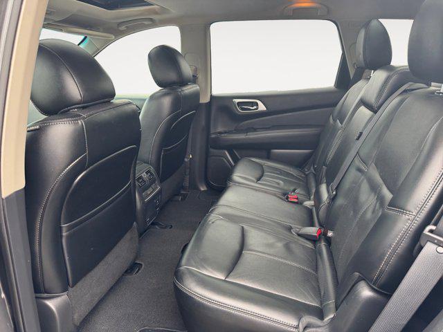 used 2015 Nissan Pathfinder car, priced at $9,995