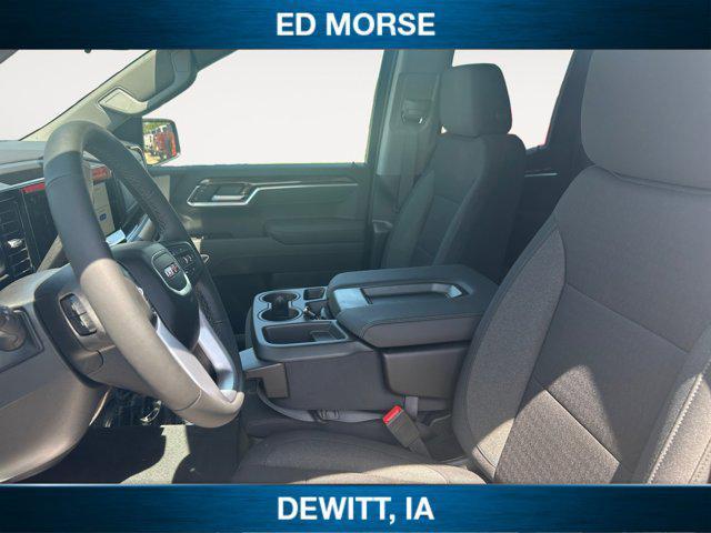 new 2025 GMC Sierra 1500 car, priced at $47,252