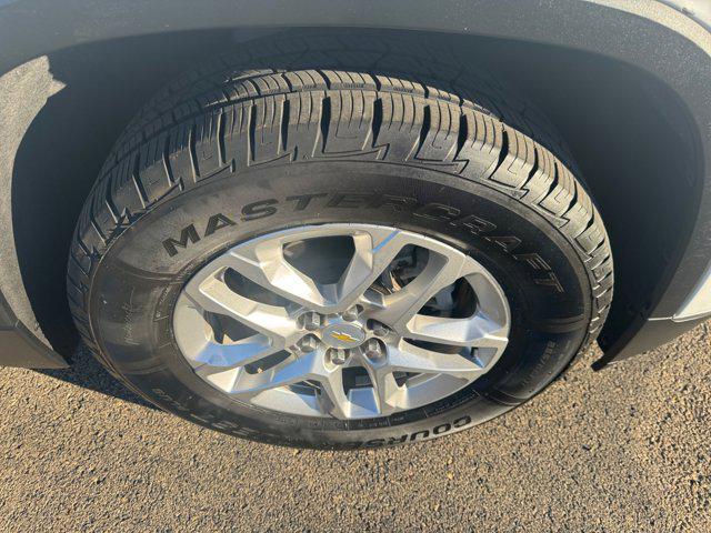 used 2021 Chevrolet Traverse car, priced at $22,150