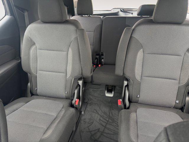 used 2023 Chevrolet Traverse car, priced at $36,701