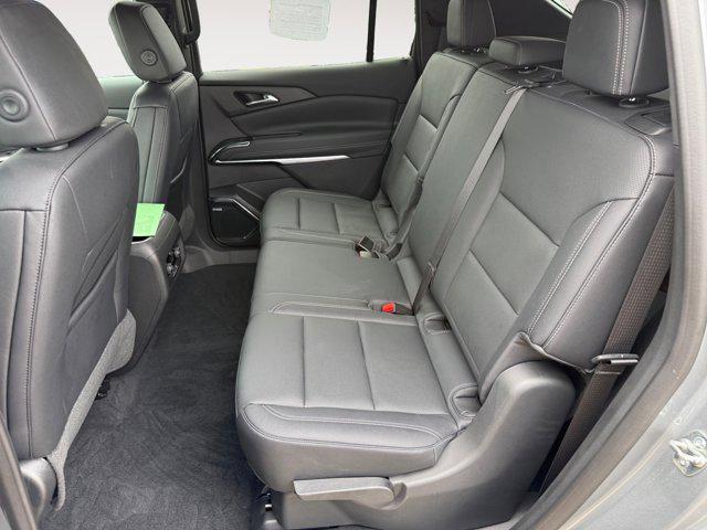used 2025 Chevrolet Traverse car, priced at $41,910