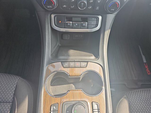 used 2023 GMC Acadia car, priced at $31,264