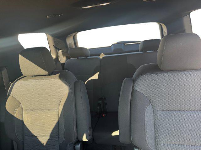used 2023 Chevrolet Traverse car, priced at $30,074
