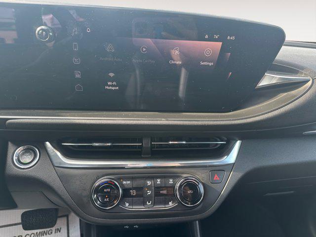 used 2024 Buick Envista car, priced at $23,000