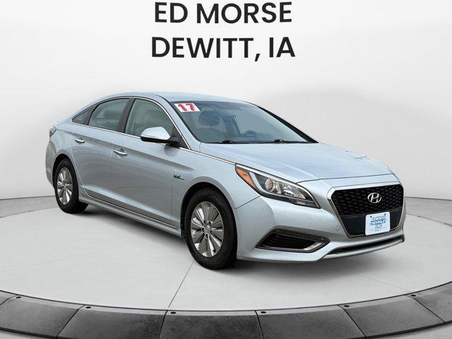 used 2017 Hyundai Sonata Hybrid car, priced at $7,884