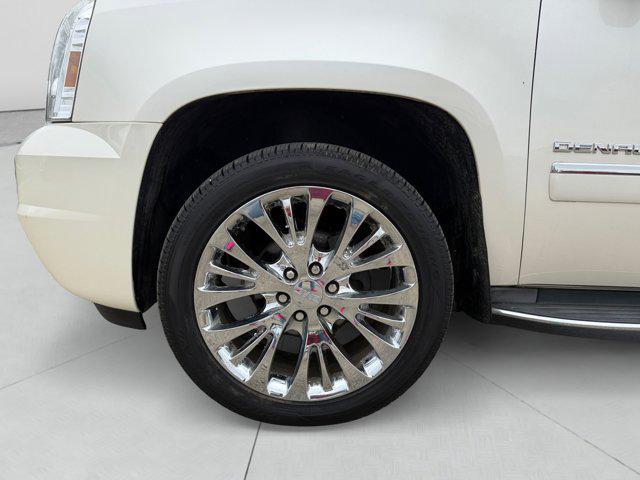 used 2011 GMC Yukon car, priced at $11,628