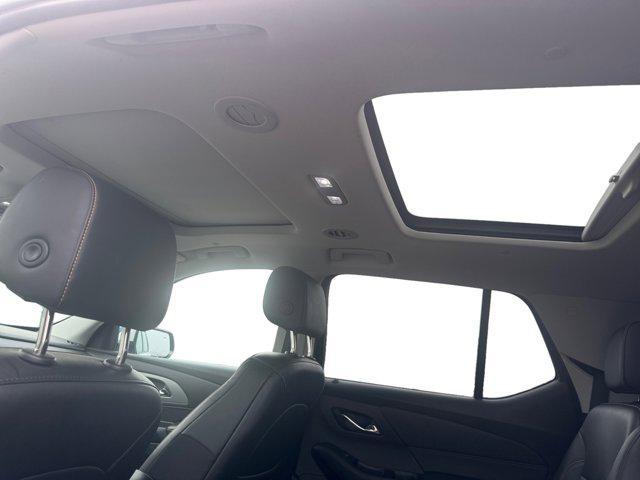 used 2021 Chevrolet Traverse car, priced at $32,017