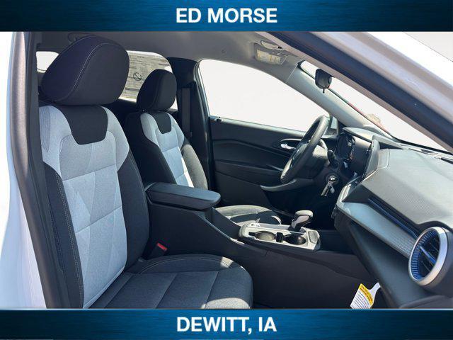 new 2025 Chevrolet Trax car, priced at $21,746