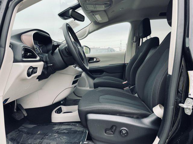 used 2017 Chrysler Pacifica car, priced at $14,500
