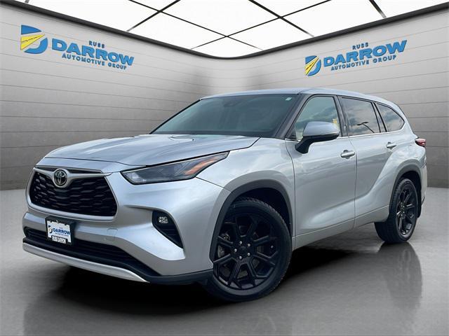 used 2022 Toyota Highlander car, priced at $29,500