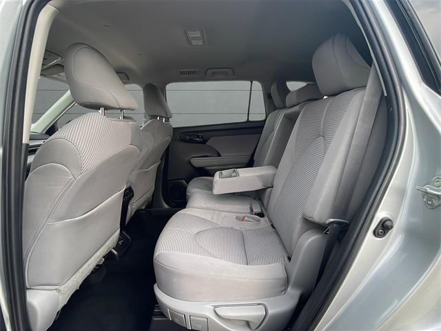 used 2022 Toyota Highlander car, priced at $29,500