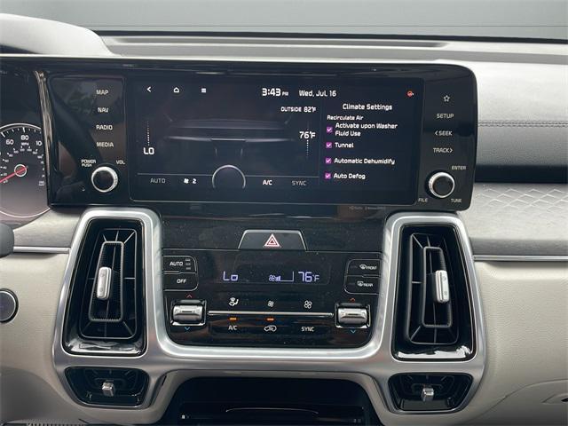 used 2022 Kia Sorento car, priced at $30,594