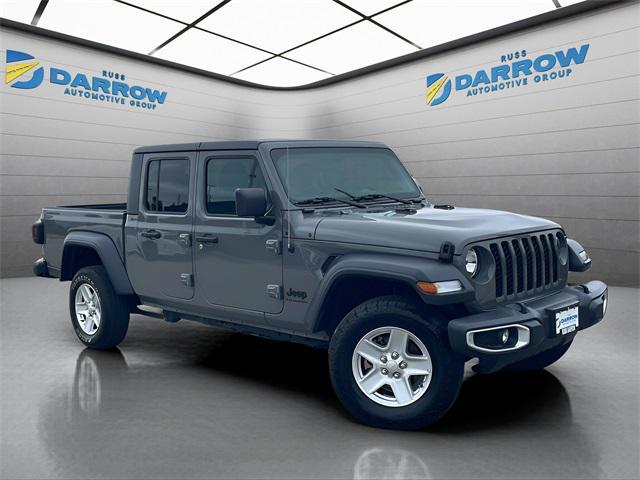 used 2023 Jeep Gladiator car, priced at $26,994