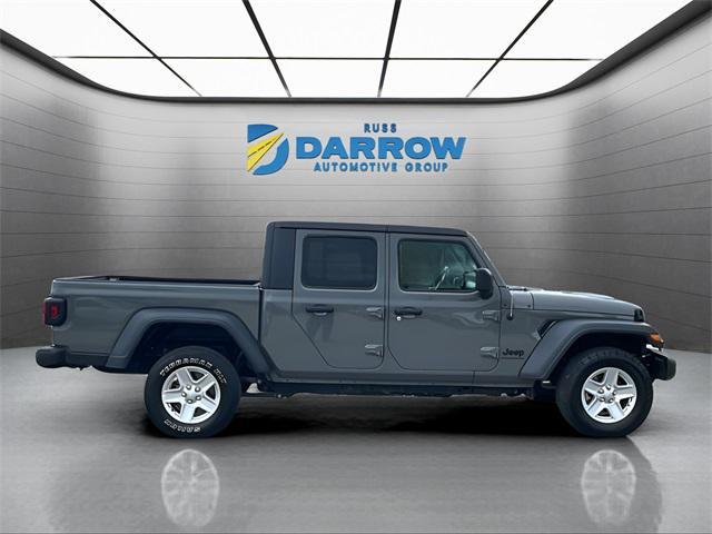 used 2023 Jeep Gladiator car, priced at $26,994