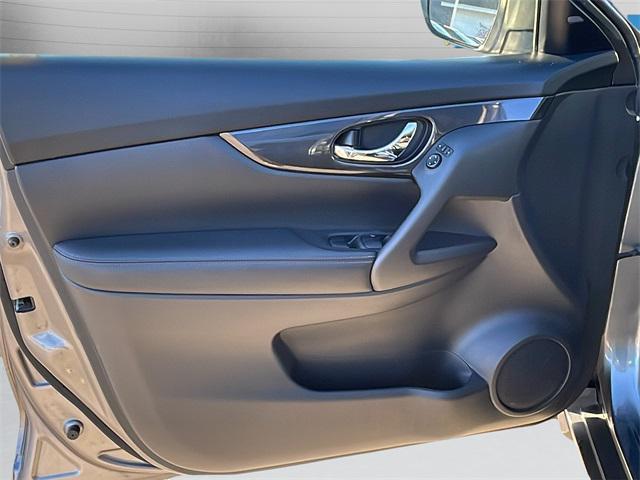 used 2020 Nissan Rogue car, priced at $12,994