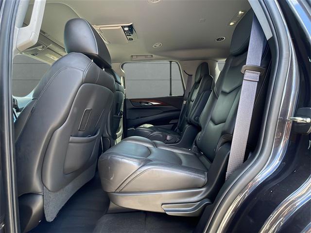 used 2017 Cadillac Escalade car, priced at $27,900