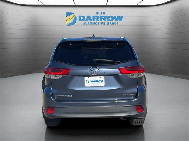 used 2019 Toyota Highlander car, priced at $22,400