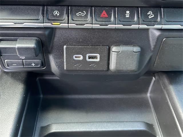 used 2021 Chevrolet Silverado 1500 car, priced at $36,900