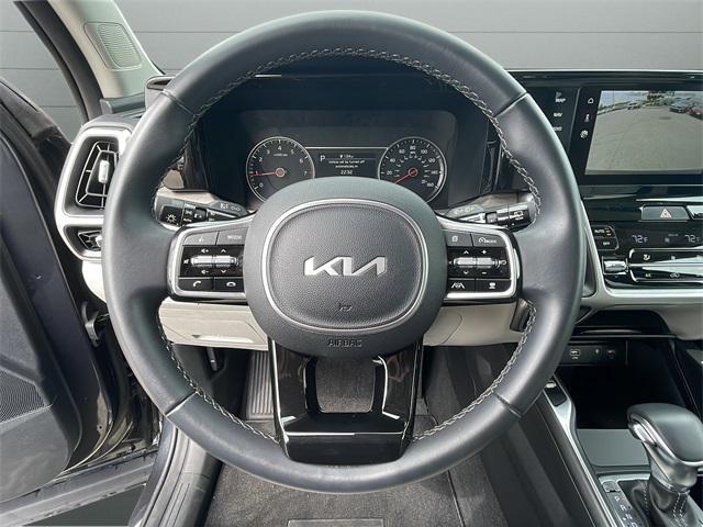 used 2023 Kia Sorento car, priced at $33,500