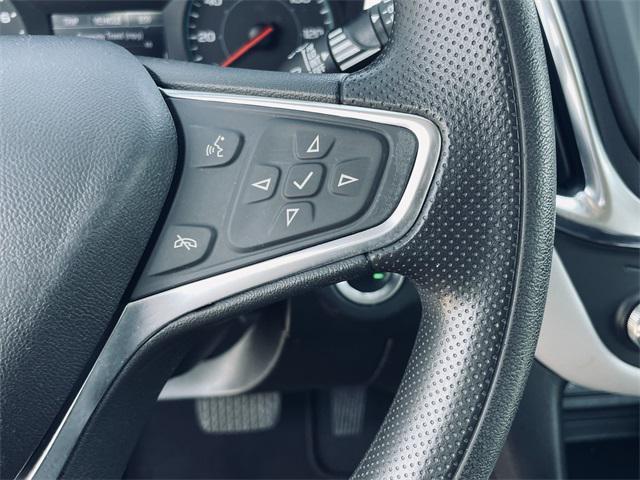 used 2022 Chevrolet Equinox car, priced at $17,500