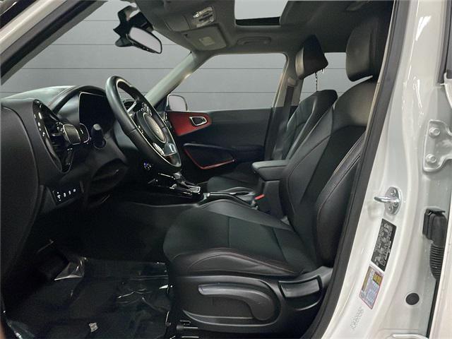 used 2025 Kia Soul car, priced at $21,994
