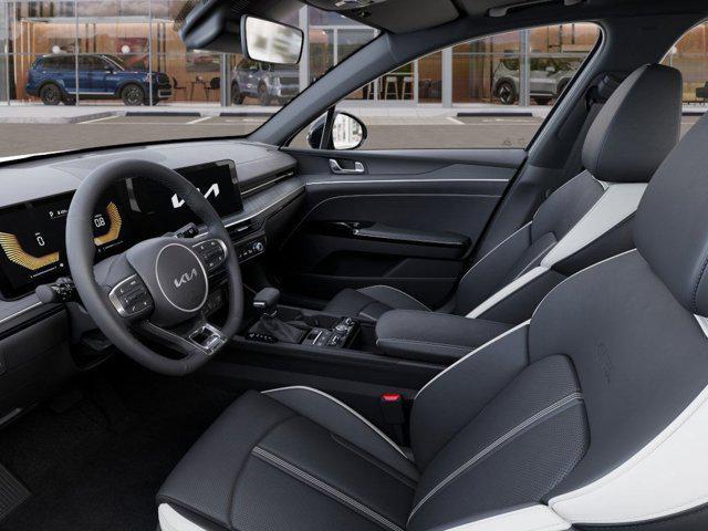 new 2025 Kia K5 car, priced at $30,395