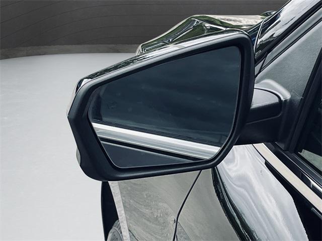 used 2022 Chevrolet Equinox car, priced at $19,290