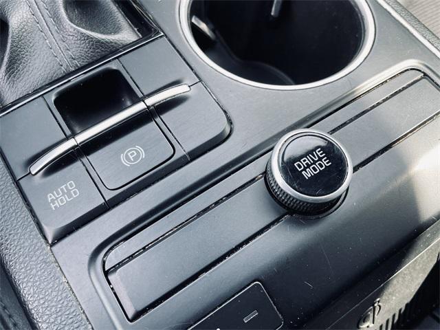 used 2022 Kia K5 car, priced at $18,400