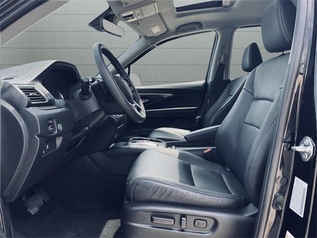 used 2022 Honda Pilot car, priced at $34,775