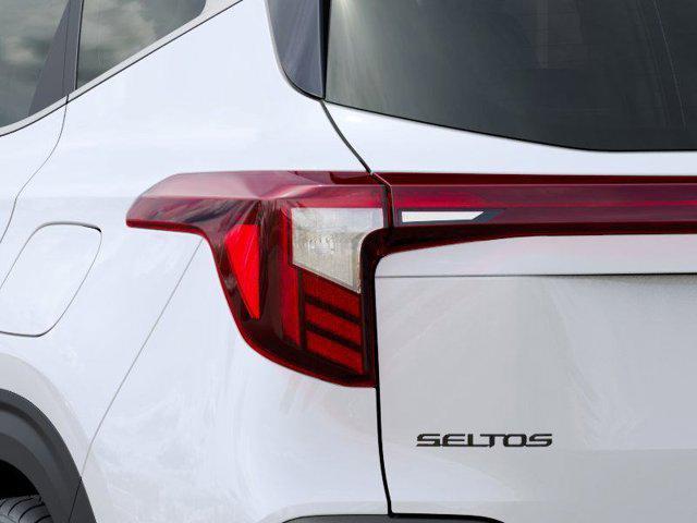 new 2025 Kia Seltos car, priced at $30,180